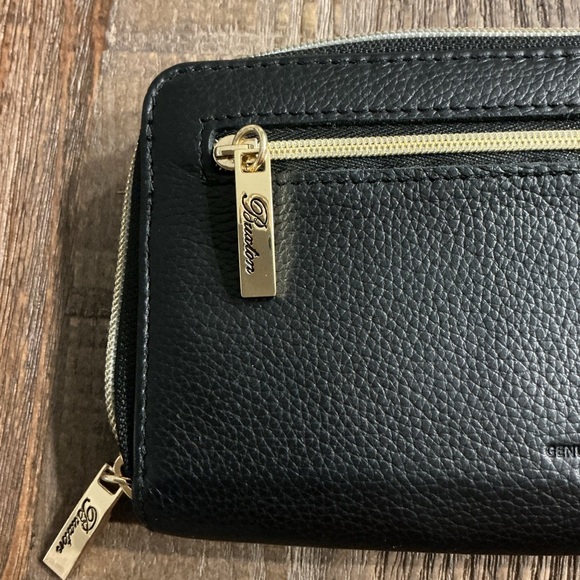 Buxton Black Leather Wallet with Gold Zipper - Picture 6 of 7